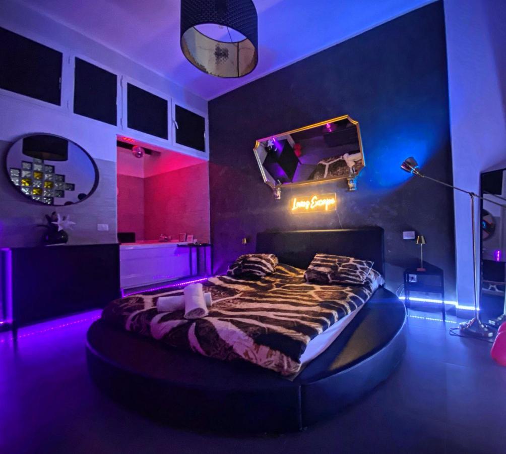 Apartment Lovers Excape - Adults Only